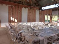 Salle non chauffée sous le préau