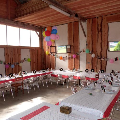 Deco personalisée de la salle lysimaque fin Aout 2017, réalisée par des clients